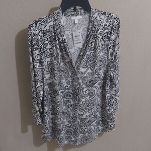 Black and White Paisley Women's Top